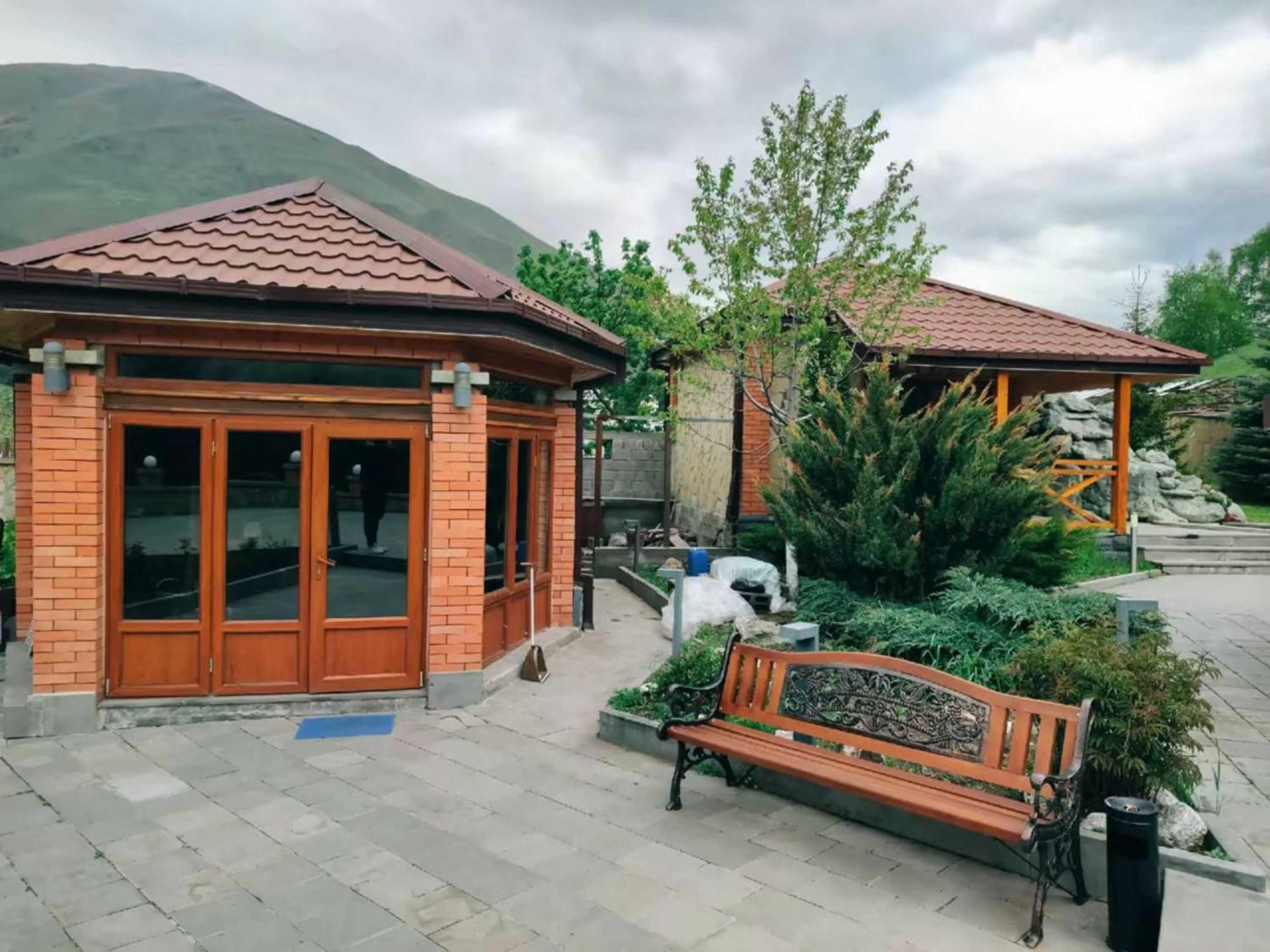 Vardisubani Villa Kazbegi Exterior foto